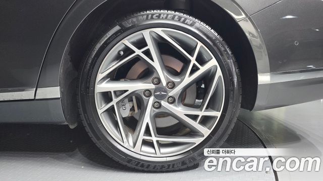 Genesis G90 (RS4) Gasoline 3.5 Turbo AWD 2022 — фото 21