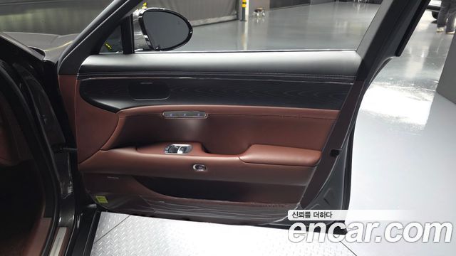 Genesis G90 (RS4) Gasoline 3.5 Turbo AWD 2022 — фото 24