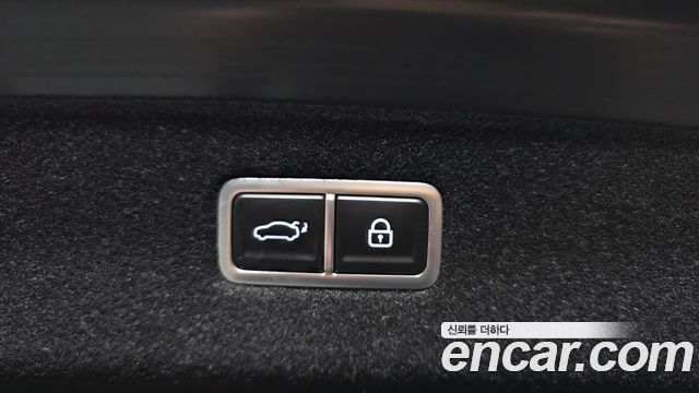 Genesis G90 (RS4) Gasoline 3.5 Turbo AWD 2022 — фото 28