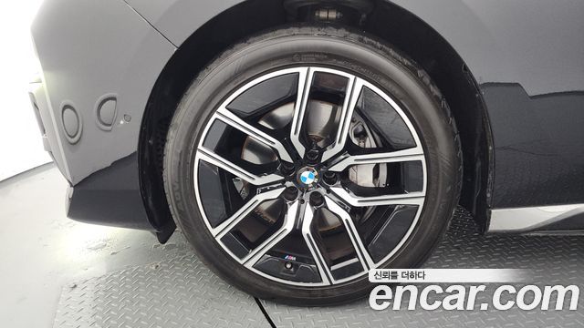 BMW 7 Series (G70) 740i xDrive M Sport 2025 — фото 5
