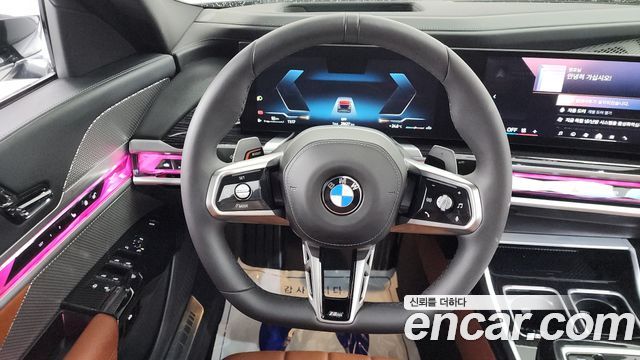 BMW 7 Series (G70) 740i xDrive M Sport 2025 — фото 14