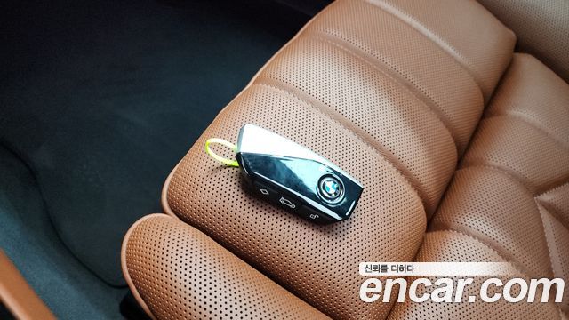 BMW 7 Series (G70) 740i xDrive M Sport 2025 — фото 16