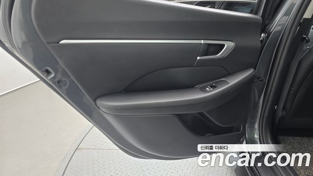 Hyundai Sonata (DN8) 2.0 Smart 2021 — фото 25