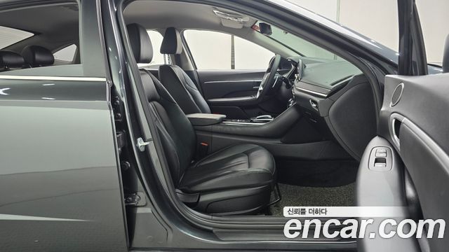Hyundai Sonata (DN8) 2.0 Smart 2021 — фото 26
