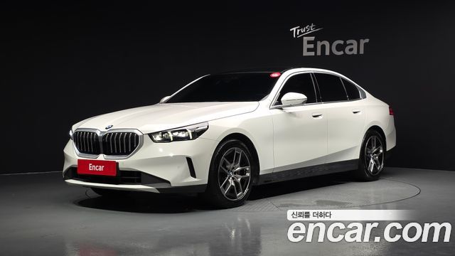BMW 5 Series (G60) 530i xDrive