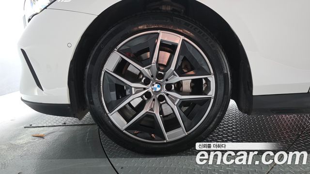 BMW 5 Series (G60) 530i xDrive 2024 — фото 5