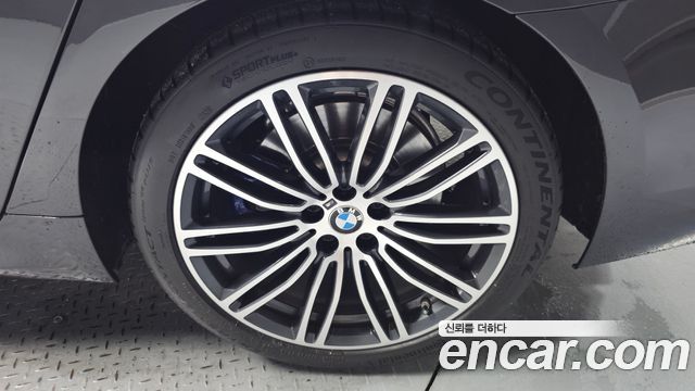 BMW 5 Series (G30) 530i xDrive M Sport Package Plus 2020 — фото 21