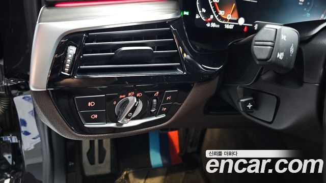BMW 5 Series (G30) 530i xDrive M Sport Package Plus 2020 — фото 28