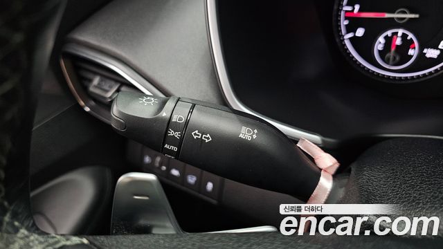 Hyundai Santa Fe Gasoline 2.5T 2WD Exclusive 2022 — фото 28