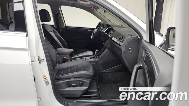 Volkswagen Tiguan (II) 2.0 TDI Prestige 2022 — фото 11
