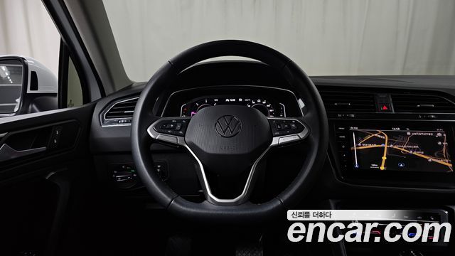 Volkswagen Tiguan (II) 2.0 TDI Prestige 2022 — фото 13