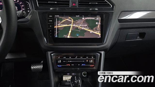 Volkswagen Tiguan (II) 2.0 TDI Prestige 2022 — фото 14
