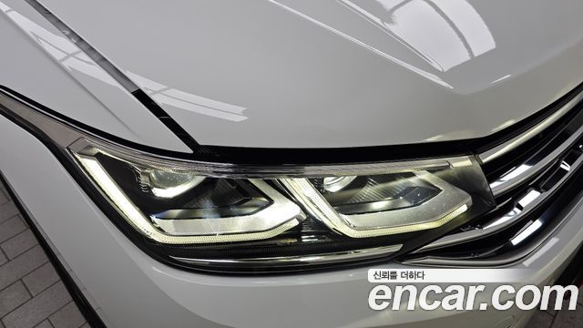 Volkswagen Tiguan (II) 2.0 TDI Prestige 2022 — фото 22