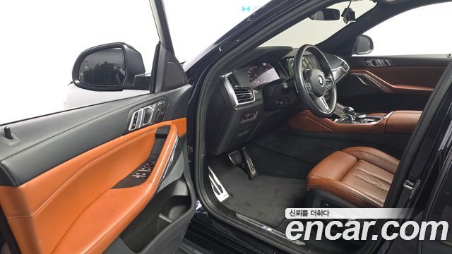 BMW X6 (G06) xDrive40i M Sport 2022 — фото 10