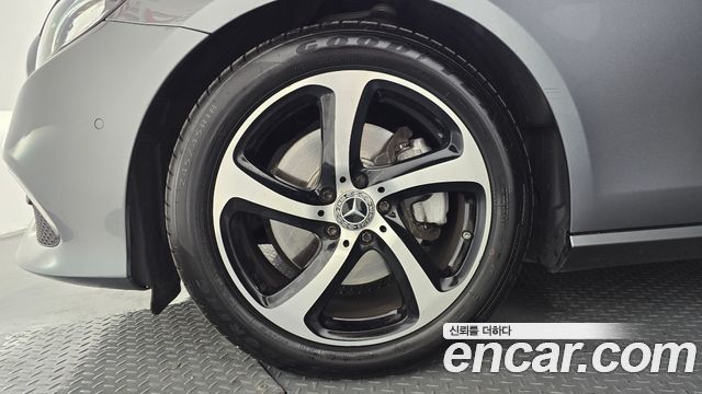 Mercedes-Benz E-Class (W213) E250 Avantgarde 2020 — фото 5
