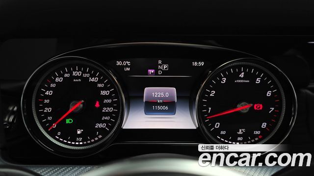 Mercedes-Benz E-Class (W213) E250 Avantgarde 2020 — фото 8