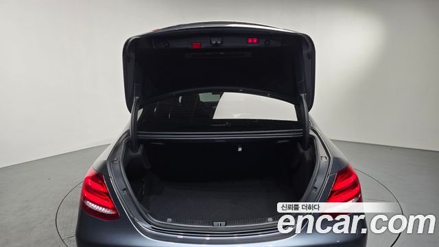 Mercedes-Benz E-Class (W213) E250 Avantgarde 2020 — фото 22