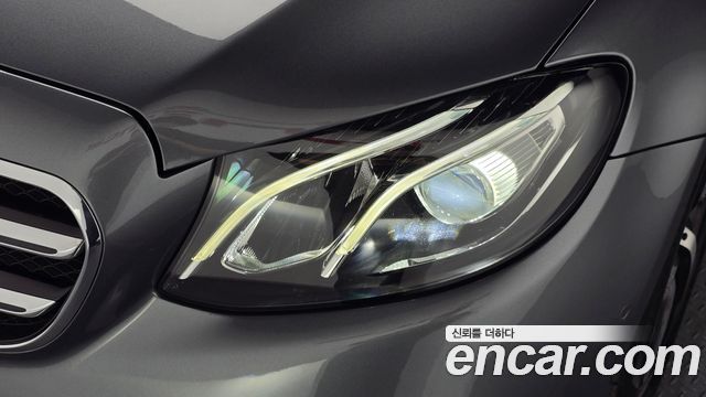 Mercedes-Benz E-Class (W213) E250 Avantgarde 2020 — фото 28