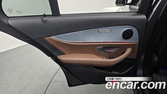 Mercedes-Benz E-Class (W213) E250 Avantgarde 2020 — фото 31