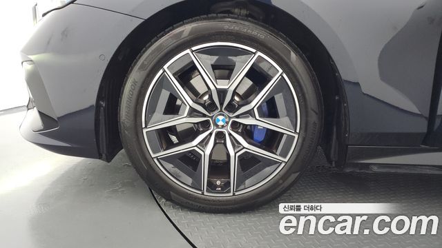 BMW 5 Series (G60) 523d M Sport 2025 — фото 5