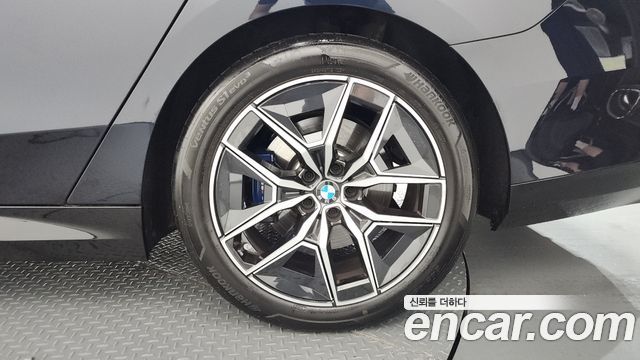 BMW 5 Series (G60) 523d M Sport 2025 — фото 21