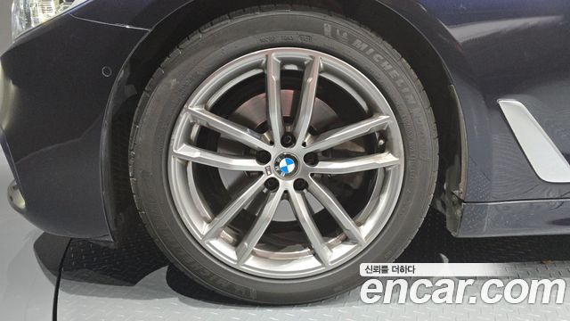 BMW 5 Series (G30) 520i M Sport 2020 — фото 5
