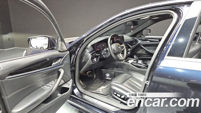 BMW 5 Series (G30) 520i M Sport 2020 — фото 10