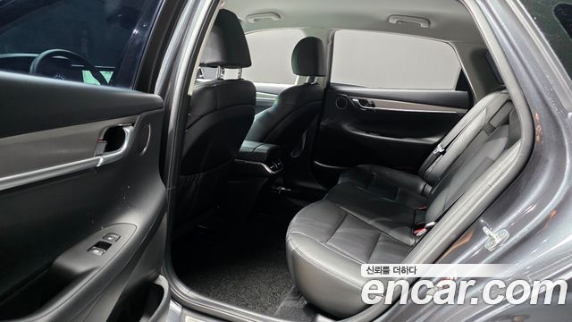 Hyundai Grandeur (IG) 2.5 Premium Choice 2021 — фото 12
