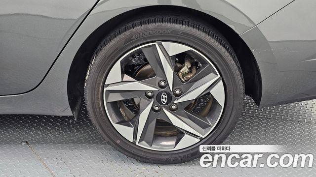 Hyundai Avante (CN7) 1.6 Inspiration 2023 — фото 21