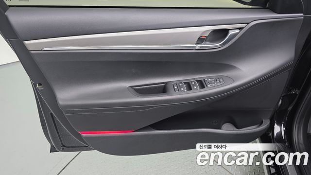 Hyundai Grandeur (IG) 3.0 LPi Rent Car Modern 2022 — фото 24