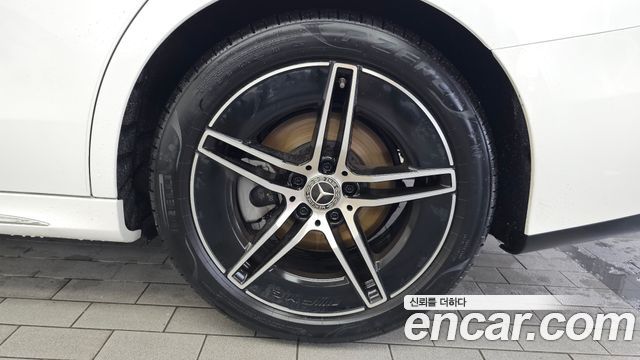 Mercedes-Benz E-Class (W214) E300 4MATIC AMG Line 2026 — фото 21