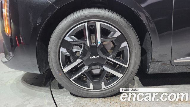 Kia K8 2.5 Gasoline 2WD Best Selection 2026 — фото 5