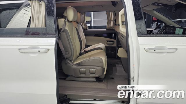 Kia Carnival (IV) Diesel 7-Seater Hi-Limousine Signature 2023 — фото 12