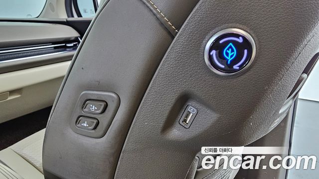 Kia Carnival (IV) Diesel 7-Seater Hi-Limousine Signature 2023 — фото 17