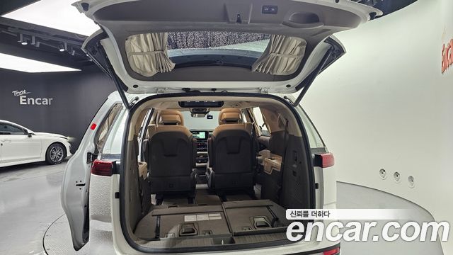 Kia Carnival (IV) Diesel 7-Seater Hi-Limousine Signature 2023 — фото 20
