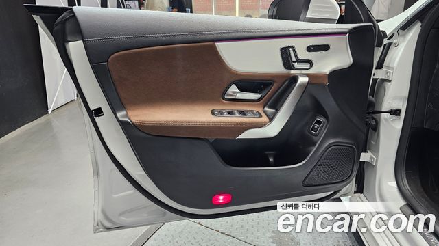 Mercedes-Benz CLA-Class (C118) CLA250 4MATIC 2024 — фото 24