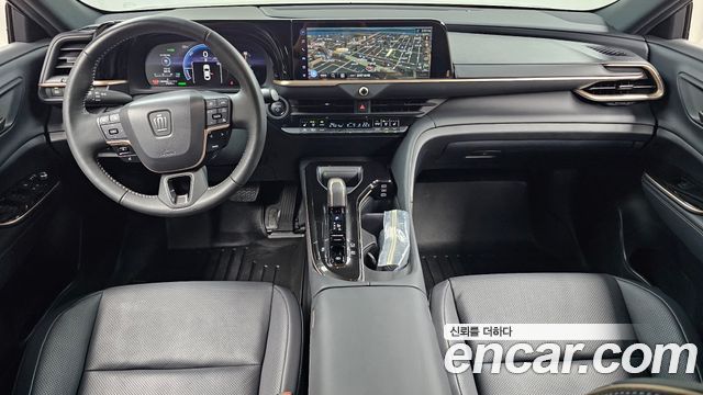 Toyota Crown Crossover 2.5 4WD Hybrid 2025 — фото 7