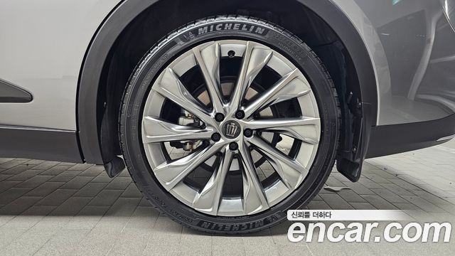Toyota Crown Crossover 2.5 4WD Hybrid 2025 — фото 21