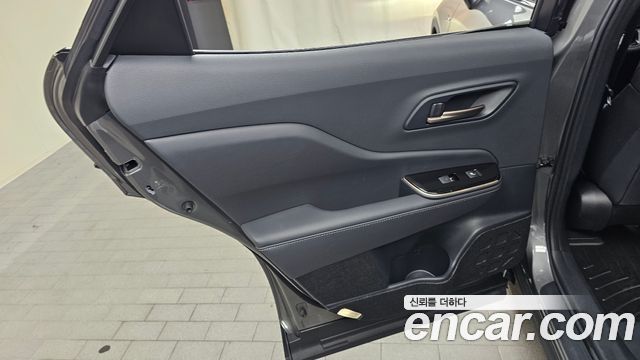 Toyota Crown Crossover 2.5 4WD Hybrid 2025 — фото 25