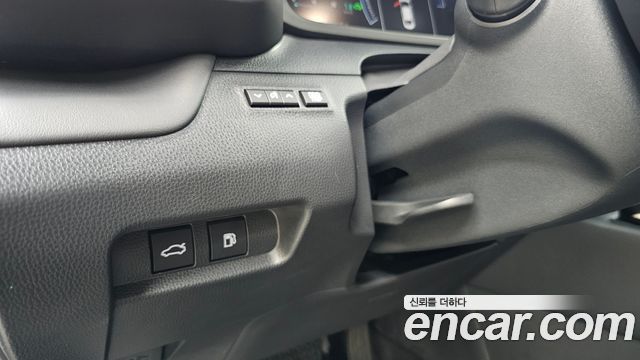 Toyota Crown Crossover 2.5 4WD Hybrid 2025 — фото 27