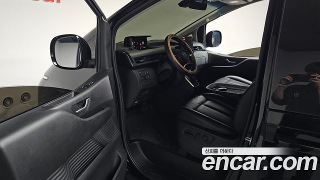 Hyundai Staria L3.5 Cargo 5-Seater Modern 2022 — фото 10