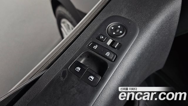 Hyundai Staria L3.5 Cargo 5-Seater Modern 2022 — фото 20