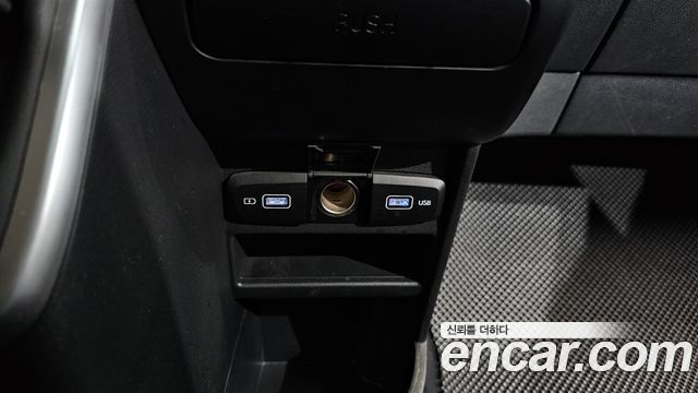 Hyundai Staria L3.5 Cargo 5-Seater Modern 2022 — фото 29