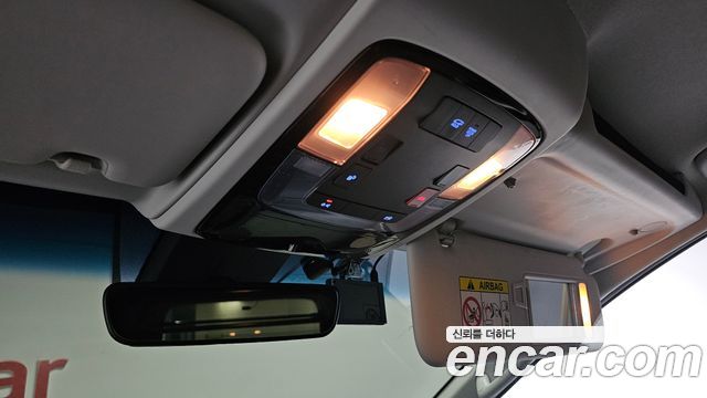 Hyundai Staria L3.5 Cargo 5-Seater Modern 2022 — фото 31
