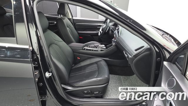 Hyundai Sonata (DN8) 2.0 Premium Plus 2022 — фото 12
