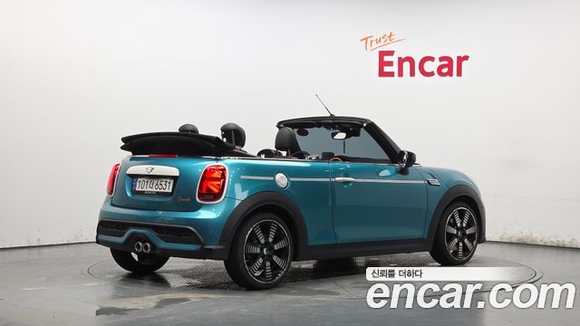 MINI Cooper S Convertible Seaside Edition 3rd 2023 — фото 2