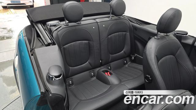 MINI Cooper S Convertible Seaside Edition 3rd 2023 — фото 15