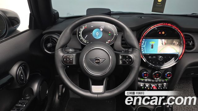 MINI Cooper S Convertible Seaside Edition 3rd 2023 — фото 17