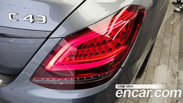 Mercedes-Benz C-Class (W205) C43 AMG 4MATIC 2019 — фото 29