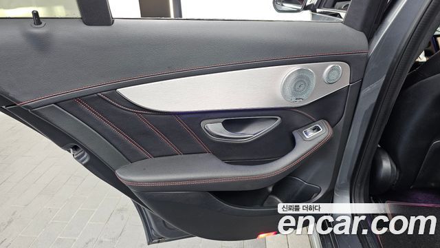 Mercedes-Benz C-Class (W205) C43 AMG 4MATIC 2019 — фото 31